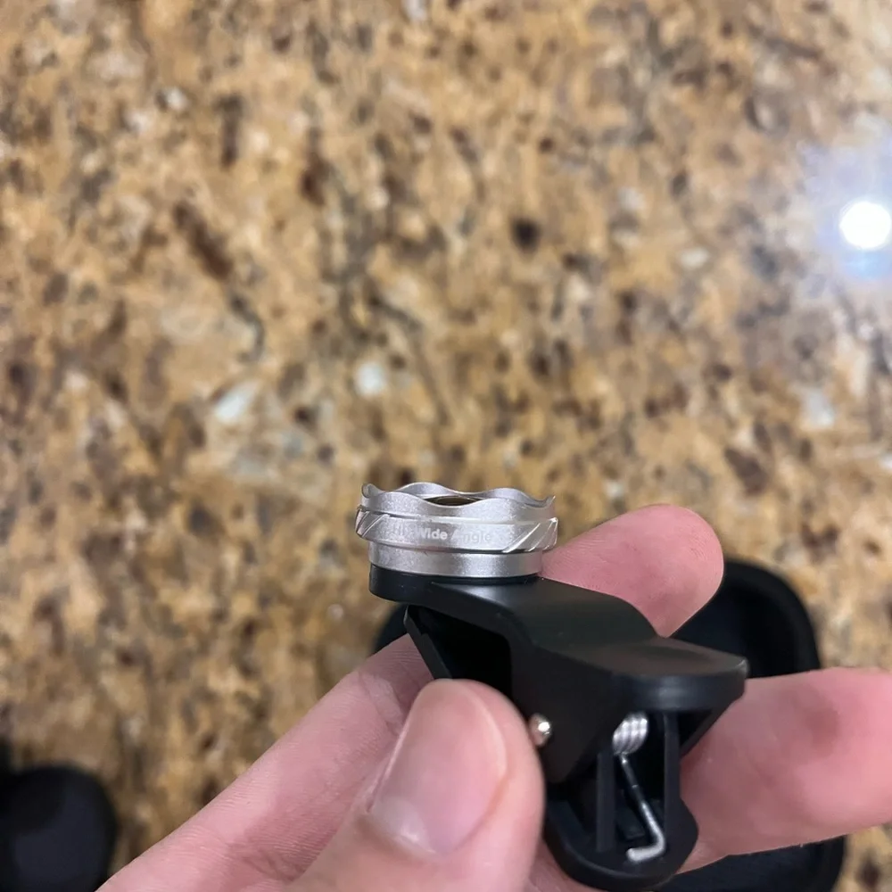 Low-Distortion 3X Telephoto Lens for Smartphone